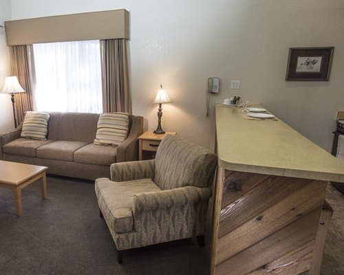 Snow Lake Lodge – photo 7