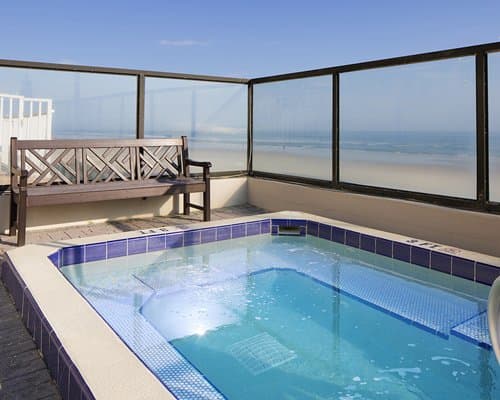 Dolphin Beach Club – photo 6