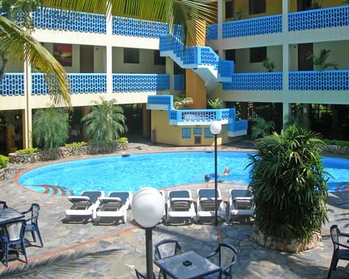 Acuarium Suite Resort – photo 16