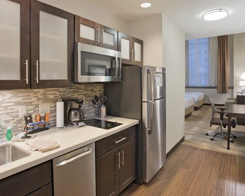 Staybridge Suites Baltimore Inner Harbor – photo 15